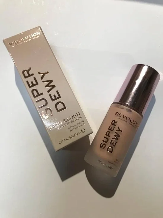 Makeup Revolution Super Dewy Skin Elixir - Picture 6 of 6